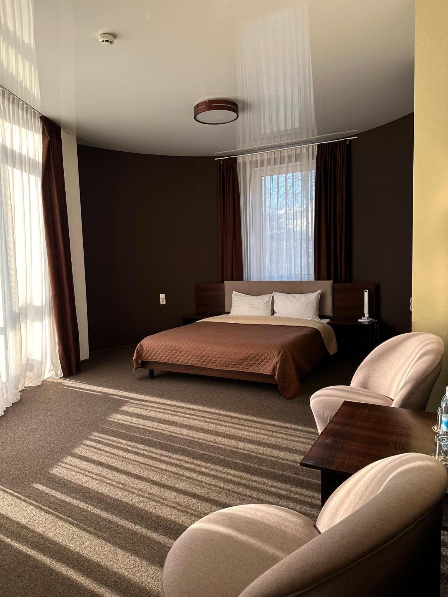 Hotel Atmosphere Πολτάβα Δωμάτιο φωτογραφία