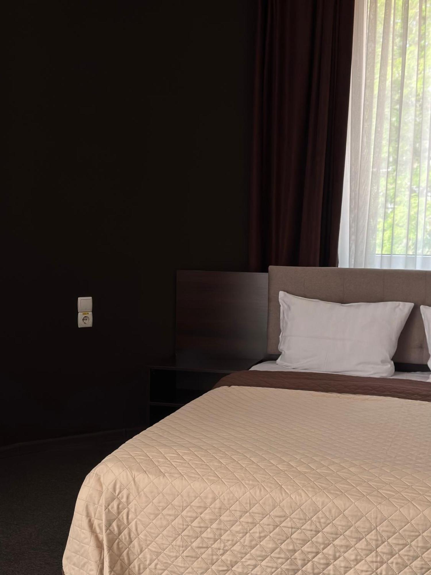 Hotel Atmosphere Πολτάβα Εξωτερικό φωτογραφία