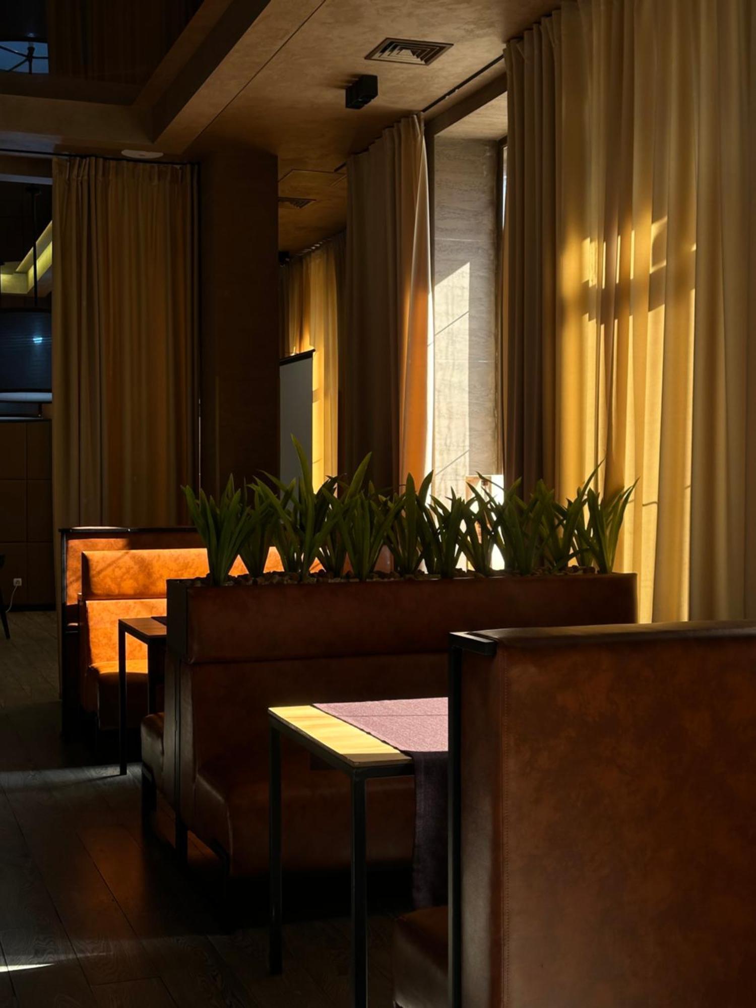 Hotel Atmosphere Πολτάβα Εξωτερικό φωτογραφία