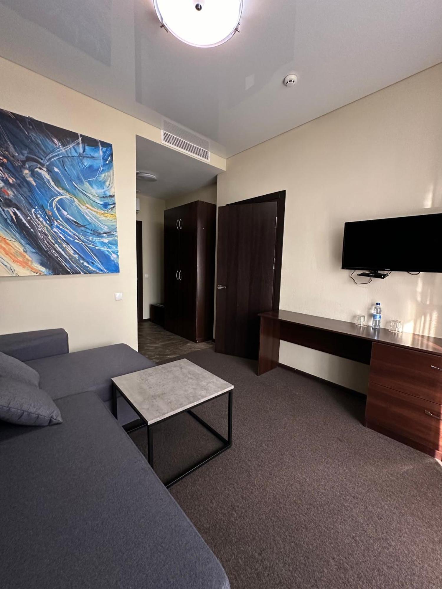 Hotel Atmosphere Πολτάβα Εξωτερικό φωτογραφία