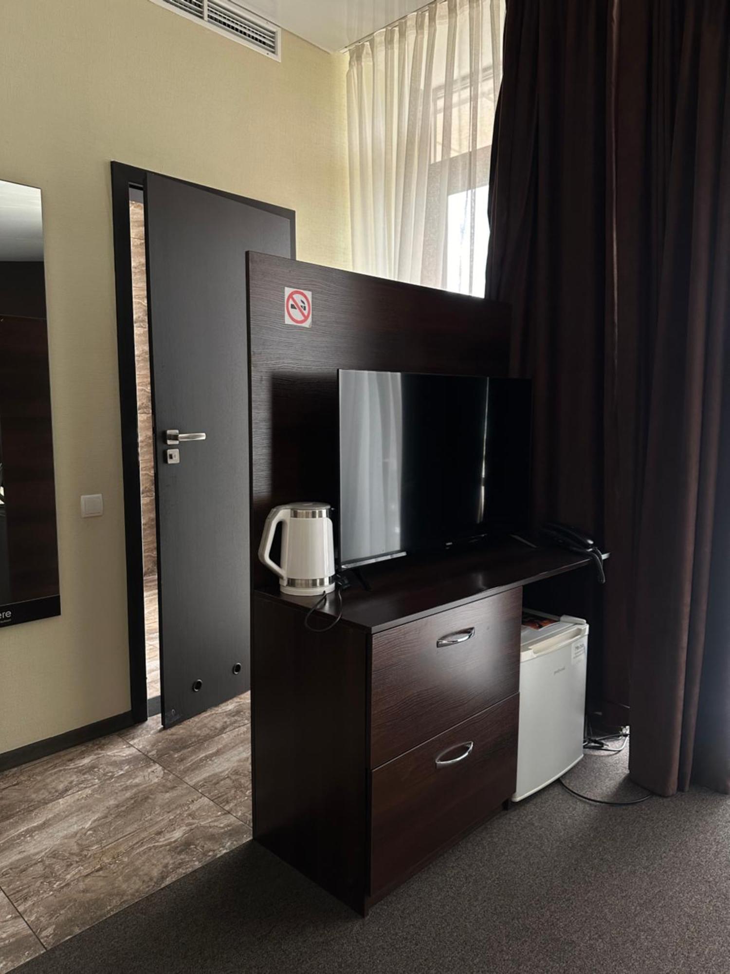 Hotel Atmosphere Πολτάβα Εξωτερικό φωτογραφία