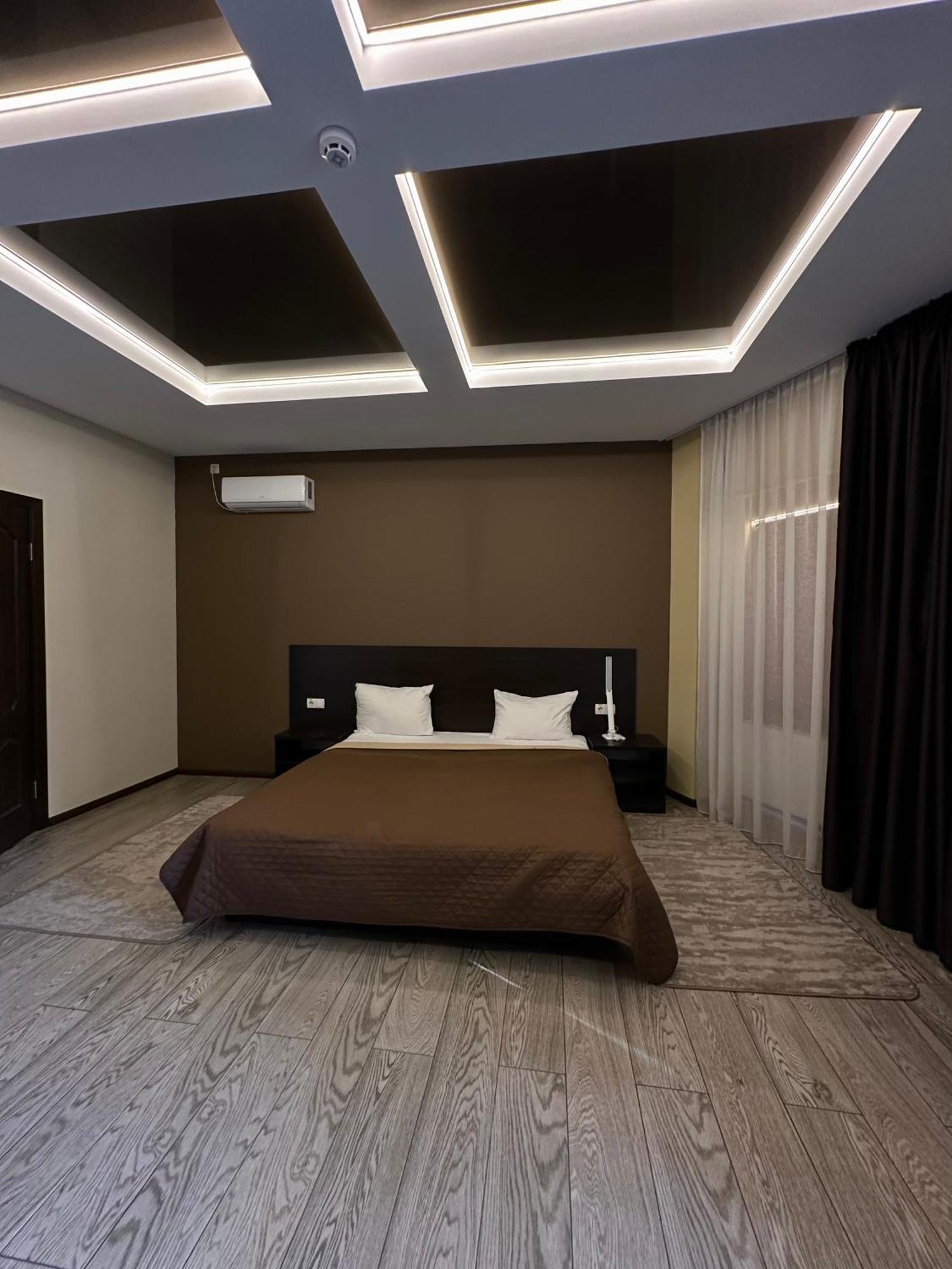 Hotel Atmosphere Πολτάβα Εξωτερικό φωτογραφία