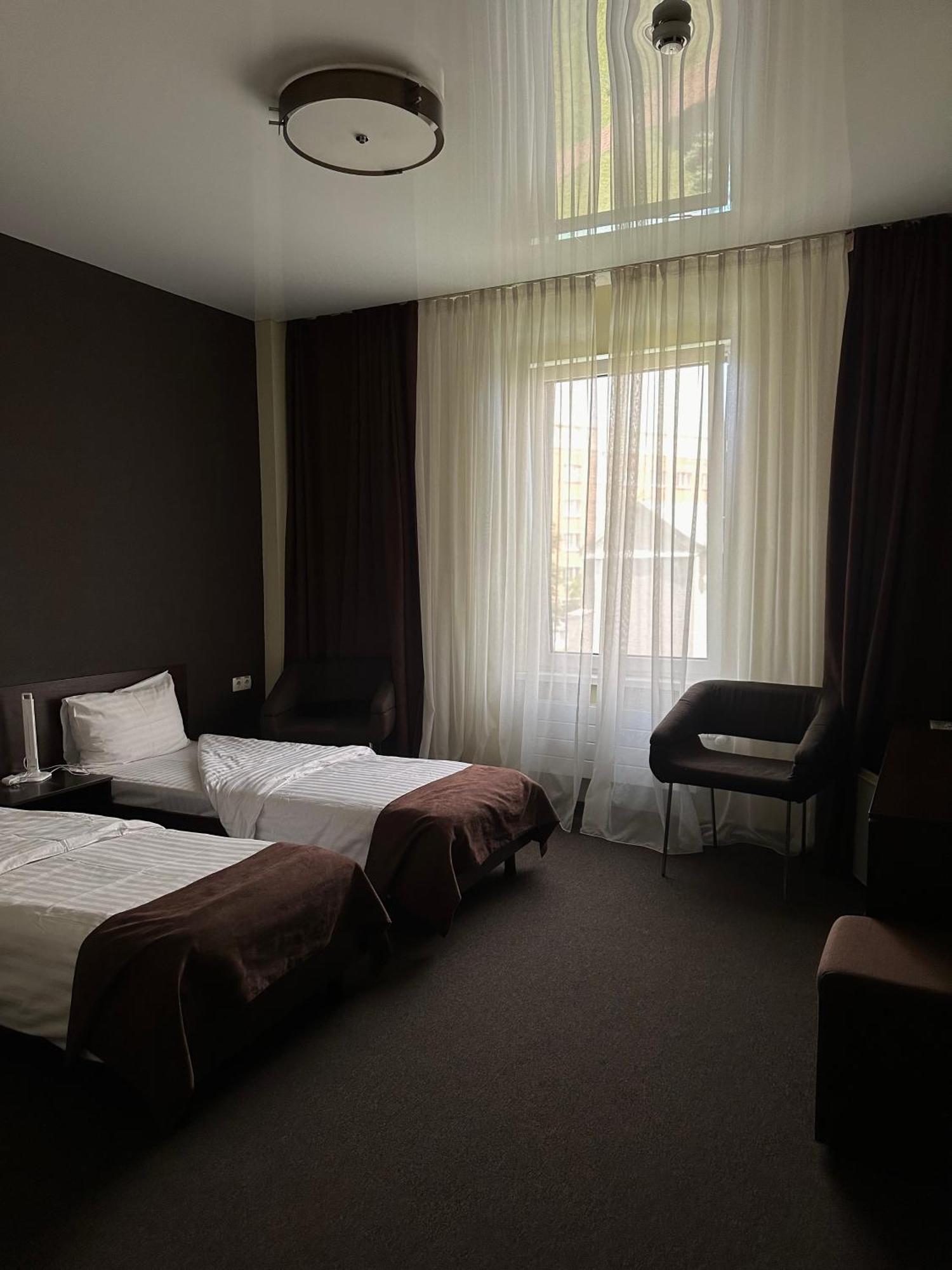 Hotel Atmosphere Πολτάβα Εξωτερικό φωτογραφία